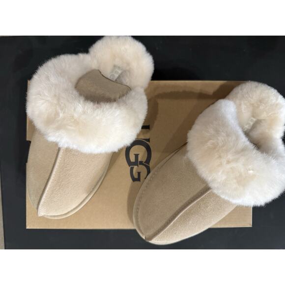 UGG WOMENS SCUFFETTE II SLIPPER SIZE US 8 SUEDE/WOOL ~ SAND - Picture 5 of 5